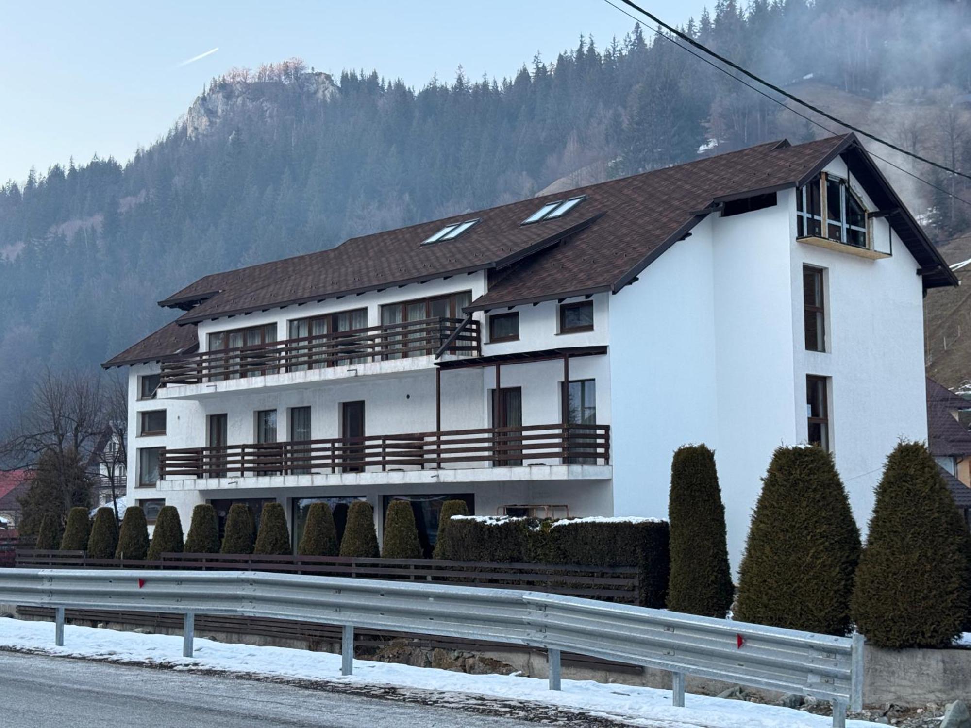 House Of River Moeciu De Sus Exteriör bild
